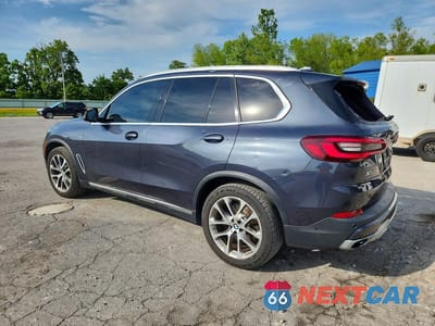 Drugie zdjęcie samochodu z przodu: 2021 BMW X5 XDRIVE40I VIN:5UXCR6C00M9F91922 - miniatura