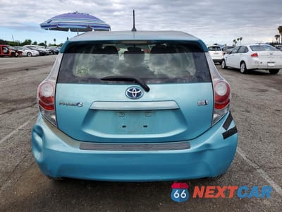 Zdjęcie 6 z 12 samochodu: 2012 TOYOTA PRIUS C TWO VIN:JTDKDTB32C1029844 - miniatura