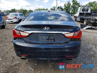 Zdjęcie 6 z 12 samochodu: 2013 HYUNDAI SONATA SE 2.0T VIN:5NPEC4AB4DH612411 - miniatura