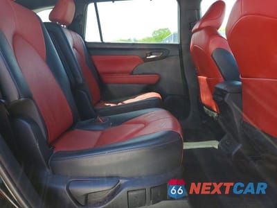 Zdjęcie 11 z 14 samochodu: 2021 TOYOTA HIGHLANDER XSE VIN:5TDJZRBH3MS145070 - miniatura