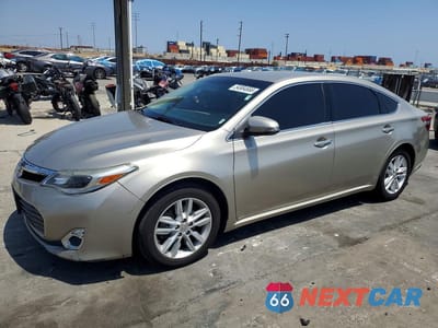 2015 TOYOTA AVALON XLE 4T1BK1EB9FU192535 - główne zdjęcie licytacji z USA - miniatura