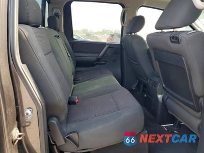 Zdjęcie 10 z 12 samochodu: 2011 NISSAN TITAN SV VIN:1N6BA0ED6BN315695 - miniatura