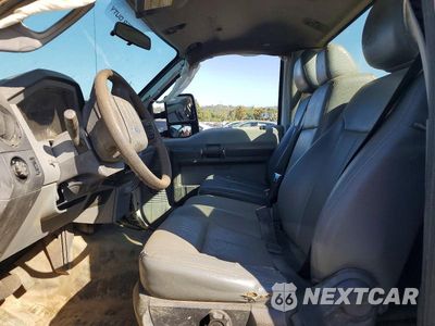 Zdjęcie 7 z 12 samochodu: 2013 FORD F250 SUPER DUTY VIN:1FTBF2A62DEB52747 - miniatura