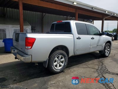 Trzecie zdjęcie samochodu z tyłu: 2010 NISSAN TITAN SE VIN:1N6BA0EC5AN324586 - miniatura