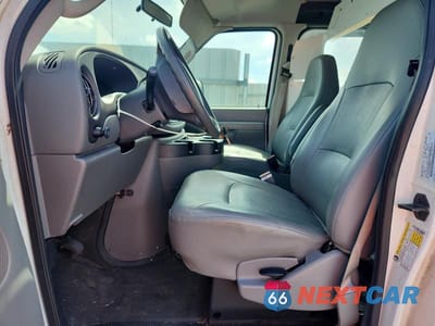Zdjęcie 7 z 13 samochodu: 2006 FORD ECONOLINE E250 VAN VIN:1FTNE24W76DB06559 - miniatura
