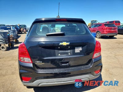Zdjęcie 6 z 14 samochodu: 2017 CHEVROLET TRAX LS VIN:3GNCJKSB9HL177561 - miniatura