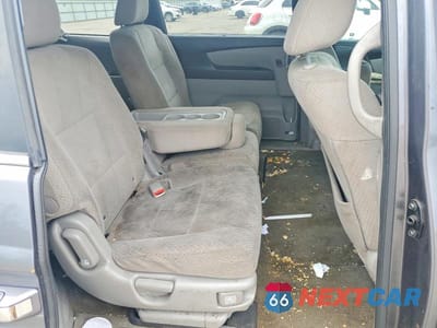 Zdjęcie 11 z 13 samochodu: 2017 HONDA ODYSSEY SE VIN:5FNRL5H3XHB023244 - miniatura