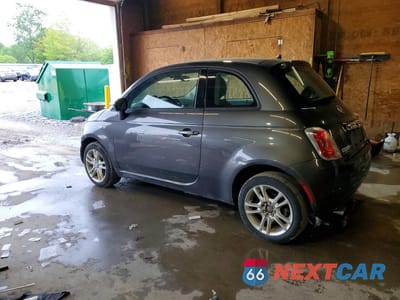 Drugie zdjęcie samochodu z przodu: 2015 FIAT 500 POP VIN:3C3CFFARXFT502199 - miniatura