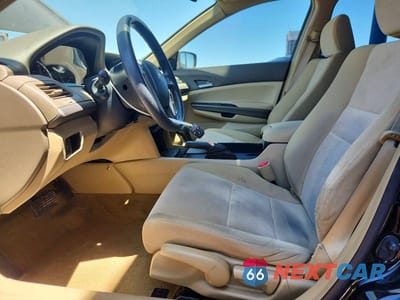Zdjęcie 7 z 12 samochodu: 2009 HONDA ACCORD LX VIN:JHMCP26359C008711 - miniatura