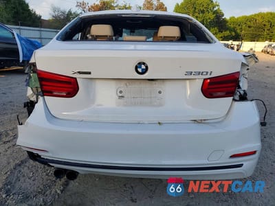 Zdjęcie 6 z 12 samochodu: 2018 BMW 330 XI VIN:WBA8D9G56JNU71827 - miniatura