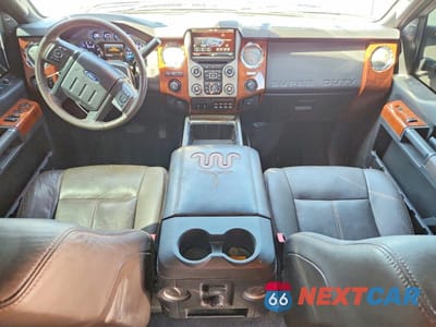 Zdjęcie 8 z 12 samochodu: 2016 FORD F250 SUPER DUTY VIN:1FT7W2BT7GEB04336 - miniatura