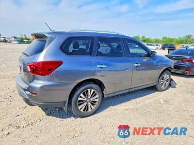 Trzecie zdjęcie samochodu z tyłu: 2017 NISSAN PATHFINDER SV VIN:5N1DR2MM8HC661040 - miniatura