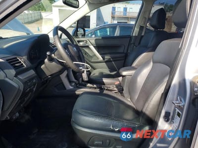 Zdjęcie 7 z 13 samochodu: 2015 SUBARU FORESTER 2.5I TOURING VIN:JF2SJAUC4FH493094 - miniatura