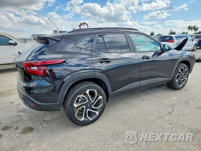 Trzecie zdjęcie samochodu z tyłu: 2026 CHEVROLET TRAX 2RS VIN:KL77LJEP9TC123068 - miniatura
