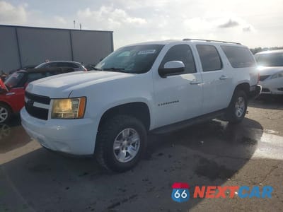 2008 CHEVROLET SUBURBAN C1500 LS 1GNFC16018R206473 - główne zdjęcie licytacji z USA - miniatura