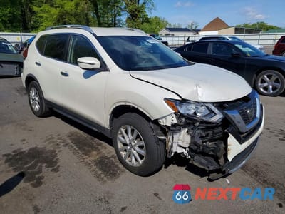 Czwarte zdjęcie samochodu z boku: 2019 NISSAN ROGUE SV VIN:JN8AT2MV1KW379978 - miniatura