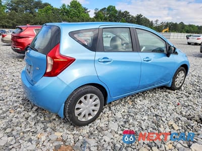 Trzecie zdjęcie samochodu z tyłu: 2015 NISSAN VERSA NOTE SV VIN:3N1CE2CP7FL385817 - miniatura