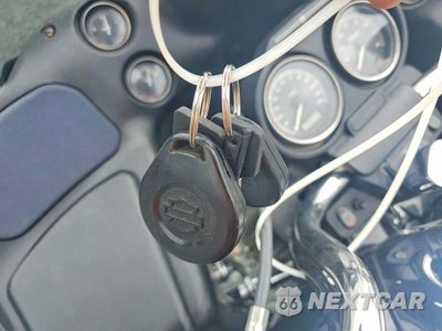 Zdjęcie 8 z 10 samochodu: 2011 HARLEY DAVIDSON FLTRU VIN:1HD1KGM11BB657485 - miniatura