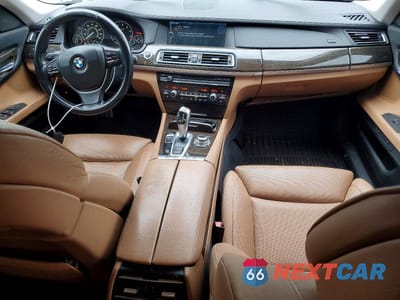 Zdjęcie 8 z 13 samochodu: 2012 BMW 740 LI VIN:WBAKB4C55CC576300 - miniatura