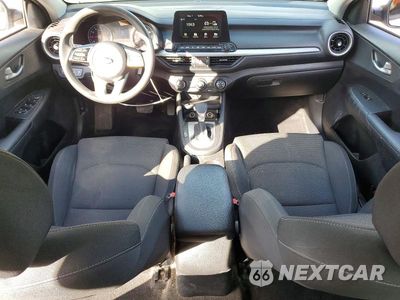 Zdjęcie 8 z 12 samochodu: 2020 KIA FORTE LXS VIN:3KPF24AD2LE224198 - miniatura