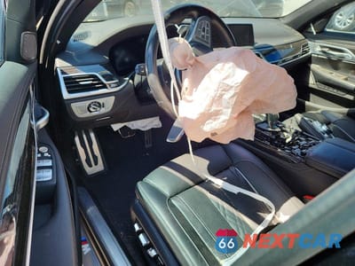 Zdjęcie 8 z 12 samochodu: 2022 BMW 750 XI VIN:WBA7U2C09NCK79994 - miniatura