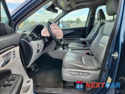 Zdjęcie 7 z 13 samochodu: 2019 HONDA PILOT EXL VIN:5FNYF6H56KB091414 - miniatura