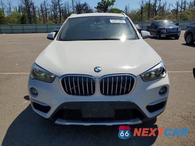 Piąte zdjęcie samochodu w środku: 2016 BMW X1 XDRIVE28I VIN:WBXHT3C34GP889715 - miniatura