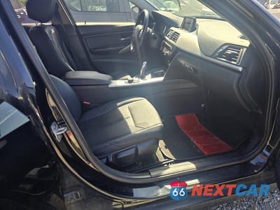 Piąte zdjęcie samochodu w środku: 2015 BMW 320 I XDRIVE VIN:WBA3C3G51FNS72900 - miniatura