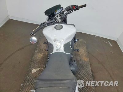 Zdjęcie 6 z 10 samochodu: 2017 YAMAHA FZ09 VIN:JYARN53E5HA001823 - miniatura
