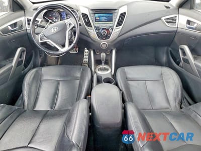 Zdjęcie 8 z 13 samochodu: 2015 HYUNDAI VELOSTER RE:FLEX VIN:KMHTC6AD9FU220372 - miniatura