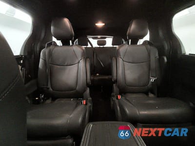 Zdjęcie 10 z 14 samochodu: 2025 TOYOTA SIENNA PLATINUM 7-PASSENGER VIN:5TDERKEC8SS280731 - miniatura