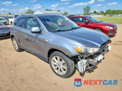 Czwarte zdjęcie samochodu z boku: 2014 MITSUBISHI OUTLANDER SPORT ES VIN:4A4AR3AU6EE016199 - miniatura