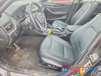 Zdjęcie 7 z 12 samochodu: 2015 BMW X1 XDRIVE28I VIN:WBAVL1C56FVY39234 - miniatura
