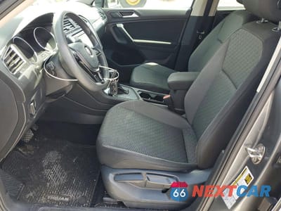 Zdjęcie 7 z 13 samochodu: 2019 VOLKSWAGEN TIGUAN S VIN:3VV1B7AX1KM145942 - miniatura