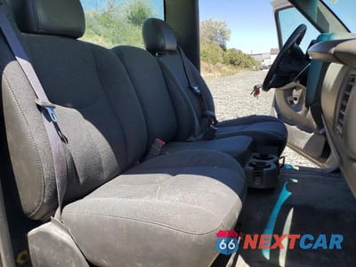 Zdjęcie 10 z 12 samochodu: 2005 GMC NEW SIERRA C1500 VIN:1GTEC14V75Z258768 - miniatura