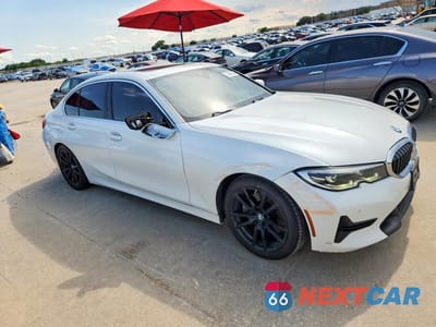 Czwarte zdjęcie samochodu z boku: 2019 BMW 330I VIN:WBA5R1C53KAK08165 - miniatura