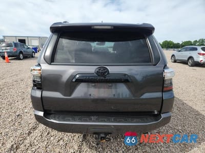 Zdjęcie 6 z 13 samochodu: 2020 TOYOTA 4RUNNER VENTURE EDITION VIN:JTEBU5JR1L5815060 - miniatura