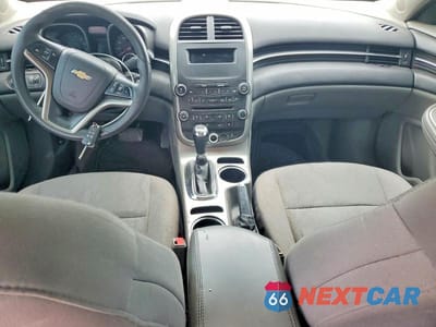 Zdjęcie 8 z 12 samochodu: 2015 CHEVROLET MALIBU LS VIN:1G11B5SL0FF337690 - miniatura