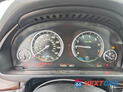 Zdjęcie 9 z 12 samochodu: 2018 BMW X5 XDR40E VIN:5UXKT0C52J0W00459 - miniatura