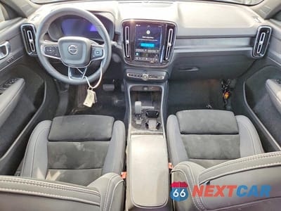Zdjęcie 8 z 12 samochodu: 2023 VOLVO C40 RECHARGE PLUS VIN:YV4ED3GL2P2064595 - miniatura