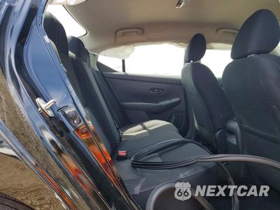 Zdjęcie 10 z 13 samochodu: 2025 NISSAN SENTRA SV VIN:3N1AB8CV6SY355352 - miniatura