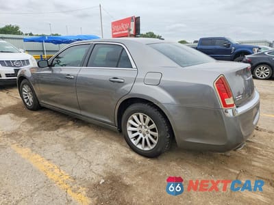 Drugie zdjęcie samochodu z przodu: 2012 CHRYSLER 300 VIN:2C3CCAAG6CH107385 - miniatura