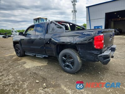 Drugie zdjęcie samochodu z przodu: 2017 CHEVROLET SILVERADO K1500 VIN:1GCVKNEC1HZ241203 - miniatura