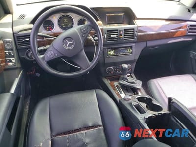 Zdjęcie 8 z 13 samochodu: 2010 MERCEDES-BENZ GLK 350 VIN:WDCGG5GB5AF522842 - miniatura