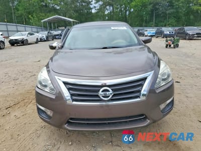 Piąte zdjęcie samochodu w środku: 2015 NISSAN ALTIMA 2.5 S VIN:1N4AL3AP6FC234598 - miniatura