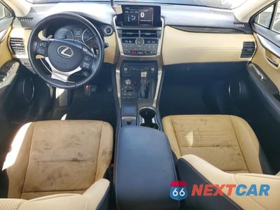 Zdjęcie 8 z 13 samochodu: 2018 LEXUS NX 300H VIN:JTJBJRBZ4J2085059 - miniatura