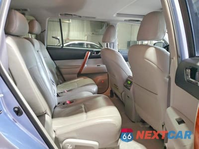 Zdjęcie 11 z 13 samochodu: 2010 TOYOTA HIGHLANDER LIMITED VIN:JTEYK3EHXA2103604 - miniatura