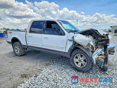 Czwarte zdjęcie samochodu z boku: 2002 FORD F150 SUPERCREW VIN:1FTRW08LX2KE35197 - miniatura