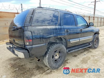 Trzecie zdjęcie samochodu z tyłu: 2004 CHEVROLET TAHOE C1500 VIN:1GNEC13V04R191860 - miniatura