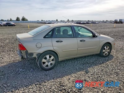 Trzecie zdjęcie samochodu z tyłu: 2007 FORD FOCUS ZX4 VIN:1FAFP34N57W251686 - miniatura